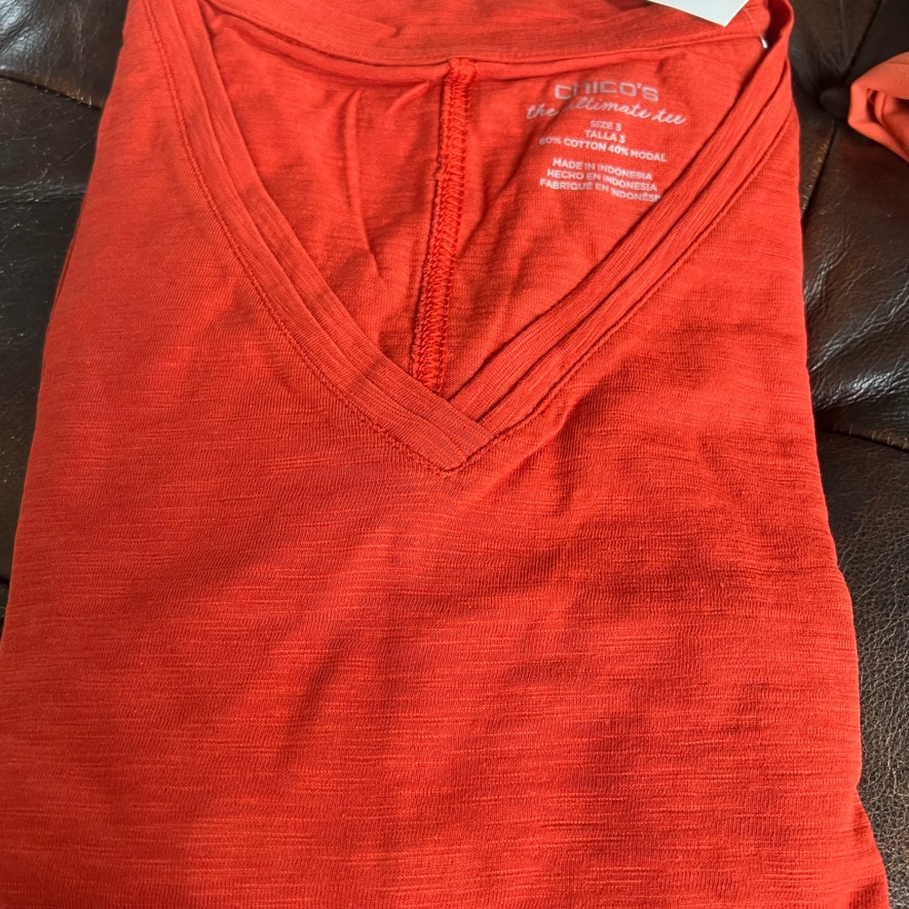 Chicos size 3. XL  Easy Vee Neck Tee   Cotton Slub. Color rich paprika